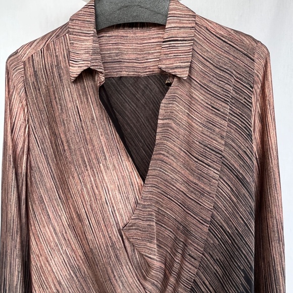 Halston Heritage (M) 100% silk shirt, asymmetrical dress in black and caramel. - Picture 2 of 16